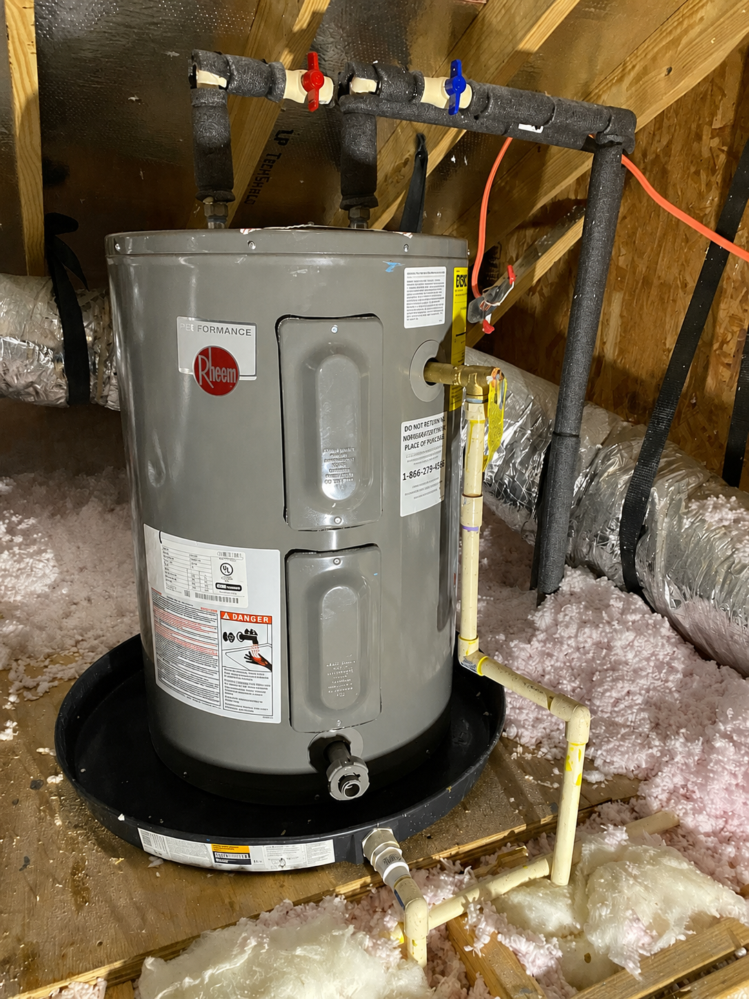 Water heater installation service